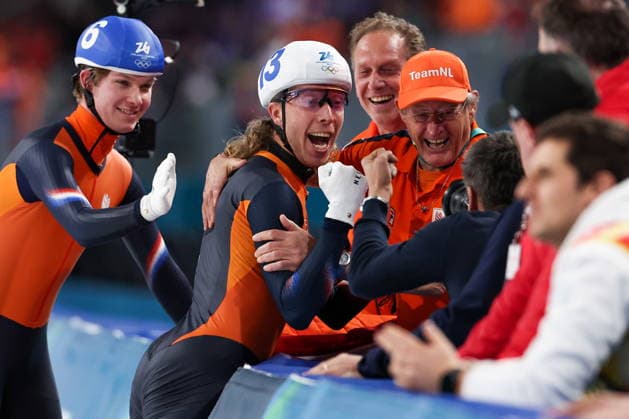 ITALY, MILAN - FEBRUARY 21, 2026: Gold medalist Jorrit Bergsma (2nd L) of the Netherlands celebrates his victory in the men s mass start Speed skating, Eisschnelllauf race at Milano Speed Skating Stadium during the 2026 Winter Olympic Games, Olympische Spiele, Olympia, OS 2026 Winter Olympics: Speed Skating  - ZUMAt113 20260221_zaa_t113_641 Copyright: xPeterxKovalevx