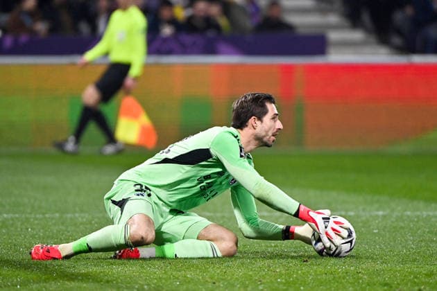 Toulouse FC v Paris FC - Ligue 1 McDonald s 2025 2026 35 Kevin TRAPP (pfc) during the Ligue 1 McDonald s match between Toulouse and Paris at Stadium de Toulouse on February 21, 2026 in Toulouse, France. Toulouse France  Copyright: xFEPx 776348294