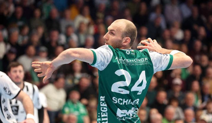 21.02.2026, Deutschland, Göppingen, Handball DAIKIN HBL, FRISCH AUF! Göppingen vs. THW Kiel, Marcel Schiller (FAG)