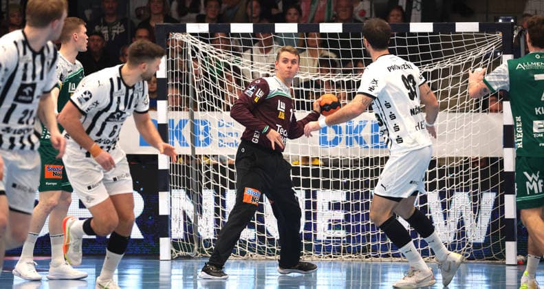 21.02.2026, Deutschland, Göppingen, Handball DAIKIN HBL, FRISCH AUF! Göppingen vs. THW Kiel, Kristian Saeveras (FAG)