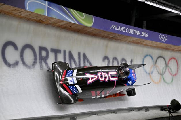 Cortina d Ampezzo, Italy, February 21th 2026. Kaysha Love and Azaria Hill of United States of America in action during the Bobsleight 2-woman Heat 3 and 4 race of the Olympic Winter games, Winterspiele,Spiele, Summer games 2026 in Cortina d Ampezzo, Italy. (Photo by Igor Kupljenik Sports Press Photo)  Copyright: xIgorxKupljenikx xSPPx Sportspressphoto_SPR95631