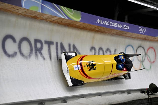 Cortina d Ampezzo, Italy, February 21th 2026. Lisa Buckwitz and Neele Schuten of Germany in action during the Bobsleight 2-woman Heat 3 and 4 race of the Olympic Winter games, Winterspiele,Spiele, Summer games 2026 in Cortina d Ampezzo, Italy. (Photo by Igor Kupljenik Sports Press Photo)  Copyright: xIgorxKupljenikx xSPPx Sportspressphoto_SPR95634