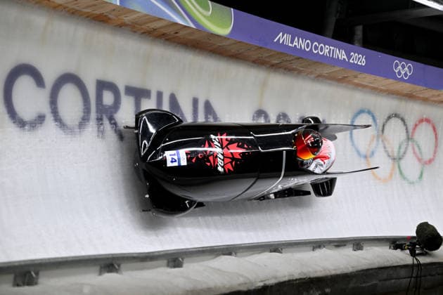 Cortina d Ampezzo, Italy, February 21th 2026. Melissa Lotholz and Kelsey Mitchell of Canada in action during the Bobsleight 2-woman Heat 3 and 4 race of the Olympic Winter games, Winterspiele,Spiele, Summer games 2026 in Cortina d Ampezzo, Italy. (Photo by Igor Kupljenik Sports Press Photo)  Copyright: xIgorxKupljenikx xSPPx Sportspressphoto_SPR95635