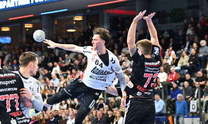21.02.20265 - Handball - 1. Bundesliga DAIKIN HBL - Saison 2025 2026 - 22. Spieltag: HC Erlangen Metropolregion Nürnberg HCE - SG Flensburg Handewitt - - xwoxzix - Lasse Möller Moeller (64, SG Flensburg-Handewitt ) Viggo Kristjansson (73, HC Erlangen HCE )