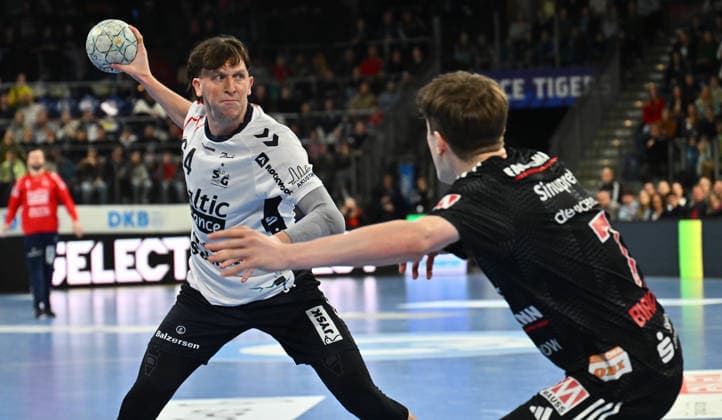21.02.20265 - Handball - 1. Bundesliga DAIKIN HBL - Saison 2025 2026 - 22. Spieltag: HC Erlangen Metropolregion Nürnberg HCE - SG Flensburg Handewitt - - xwoxzix - Lasse Möller Moeller (64, SG Flensburg-Handewitt )