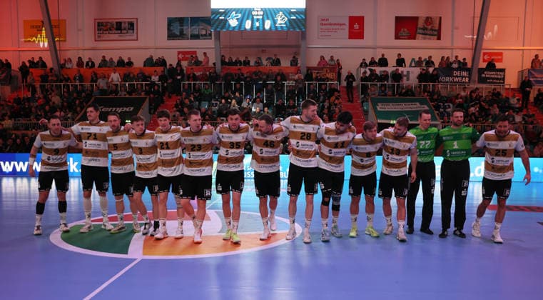 GER HBL2 Saison 2025 2026 VfL Potsdam vs HC Elbflorenz Dresden, 21.02.26, MBS Arena, Potsdam Begrüßung, Einlaufzeremonie, Team HC Elbflorenz