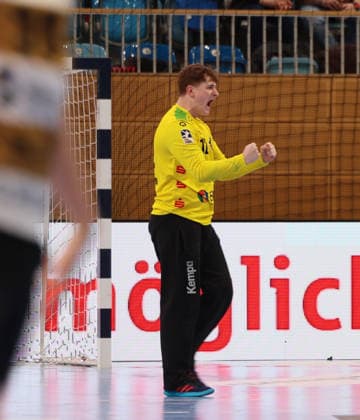 GER HBL2 Saison 2025 2026 VfL Potsdam vs HC Elbflorenz Dresden, 21.02.26, MBS Arena, Potsdam Maximilian GRUNDMANN (1.VfL Potsdam 12) jubelt nach erfolgreicher Parade, Faust, Emotion