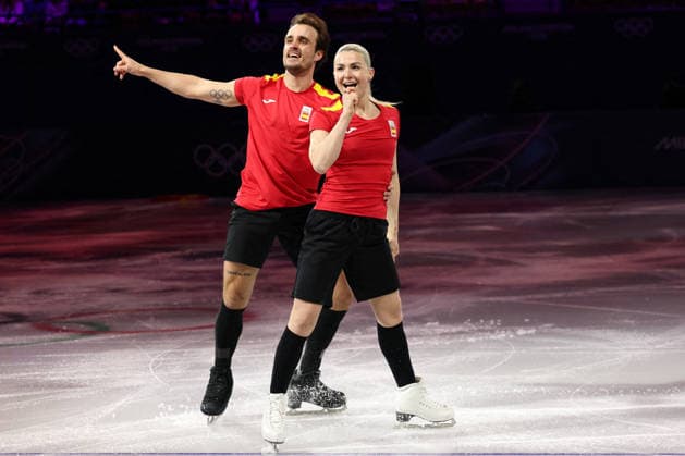 Winter Olympics - Figure skating, Eiskunstlauf Exhibition Gala Olivia Smart and Tim Dieck of Team Spain perform during a Figure Skating Exhibition Gala on day fifteen of the Milano Cortina 2026 Winter Olympic Games, Olympische Spiele, Olympia, OS at Milano Ice Skating Arena on February 21, 2026 in Milan, Italy. Photo by Alexis Jumeau ABACAPRESS.COM Milan Italy  Copyright: xJumeauxAlexis ABACAx