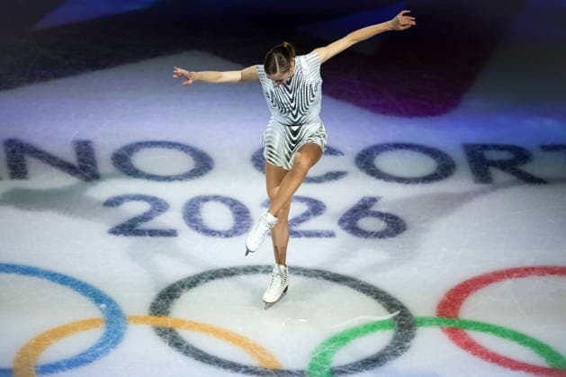 ITALY, MILAN - FEBRUARY 21, 2026: Italian figure skater Carolina Kostner performs during the Figure skating, Eiskunstlauf exhibition gala at the 2026 Winter Olympic Games, Olympische Spiele, Olympia, OS at Milano Ice Skating Arena 2026 Winter Olympics: Figure Skating  - ZUMAt113 20260221_zaa_t113_796 Copyright: xPeterxKovalevx
