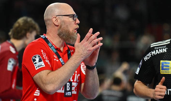 21.02.20265 - Handball - 1. Bundesliga DAIKIN HBL - Saison 2025 2026 - 22. Spieltag: HC Erlangen Metropolregion Nürnberg HCE - SG Flensburg Handewitt - - xwoxzix - Ales Pajovic (Trainer, SG Flensburg-Handewitt )