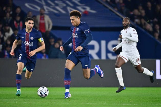 FOOTBALL : PSG vs Metz - Ligue 1 - 21 02 2026 Desire Doue ( 14 - PSG ) during the Ligue 1 match between Paris Saint Germain and FC Metz at Parc Des Princes on February 21 , 2026 in Paris, France. ( Photo by Federico Pestellini PsnewZ ) ParisFrance  Copyright: xFedericoxPestellinix