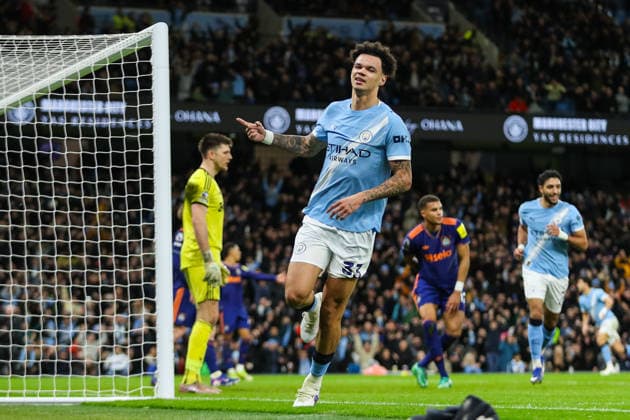 Manchester City v Newcastle United, Premier League Nico O Reilly Of Manchester City scores a GOAL 2-1 and celebrates during the Manchester City v Newcastle United Premier League match at the Etihad Stadium, Manchester, England on 21 February 2026 Credit: Lee Keuneke Every Second Media Editorial use only. All images are copyright Every Second Media Limited. No images may be reproduced without prior permission. All rights reserved. Premier League and Football League images are subject to licensing agreements with Football DataCo Limited. see https: www.football-dataco.com Copyright: xIMAGO EveryxSecondxMediax ESM-1811-0012 LeexKeunekex xEveryxSecondxMediax