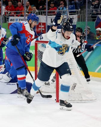 February 21, 2026, Milan, Lombardy, Italy: Sebastian Aho (20) of Team Finland scores a goal against Team Slovakia in the men s Ice hockey, Eishockey bronze medal game during the Milano Cortina 2026 Olympic Winter games, Winterspiele,Spiele, Summer games at Milano Santagiulia Ice Hockey Arena. Milan Italy - ZUMAm117 20260221_oly_m117_007 Copyright: xDavidxMcIntyrex