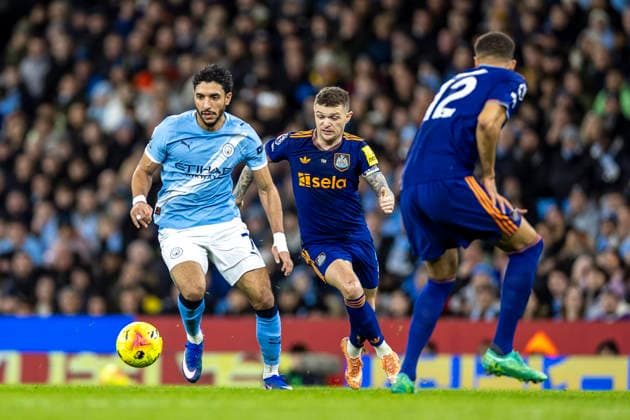 21st February 2026; Etihad Stadium, Manchester, Lancashire, England; Premier League Football, Manchester City versus Newcastle United; Omar Marmoush of Manchester City under pressure from Kieran Trippier of Newcastle United  TimxWilliams Content restricted for UK based newspaper