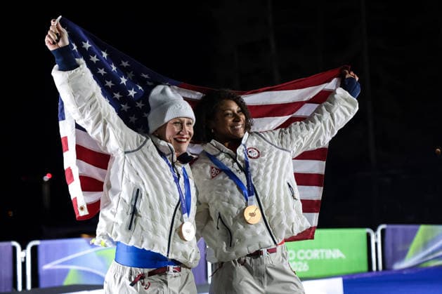 Kaillie Armbruster Humphries Jasmine Jones (USA) 3rd place, Bronze Medal on the podium during the Olympic Winter games, Winterspiele,Spiele, Summer games Milano-Cortina 2026, Bobsleigh 2-woman Heat 4 Final on February 21, 2026 at Cortina Sliding Center in Cortina d Ampezzo, Italy  Copyright: xLucianoxMariaxBisi IPAxSportx xipa-agency.netx xx IPA_71842760 IPA_Agency_IPA71842760