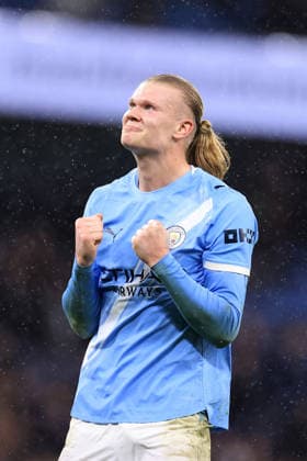 Football - Premier League - Manchester City v Newcastle United 21st February 2026 - Premier League - Manchester City v Newcastle United - Erling Haaland of Manchester City celebrates victory - Photo: Simon Stacpoole Offside. Manchester UK Copyright: xSimonxStacpoolexOffside