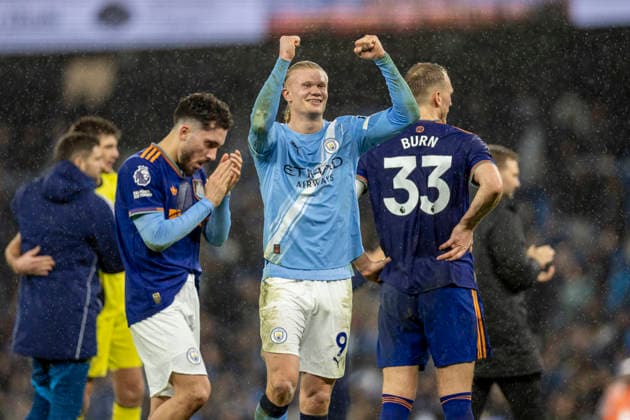 21st February 2026; Etihad Stadium, Manchester, Lancashire, England; Premier League Football, Manchester City versus Newcastle United; Erling Haland of Manchester City celebrates the win  TimxWilliams Content restricted for UK based newspaper