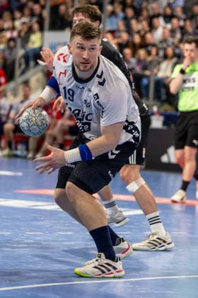 Adin Faljic (SG Flensburg-Handewitt, 19. HC Erlangen vs. SG Flensburg-Handewitt, Handball, 1. Handball Bundesliga, Saison 2025 2026, 22. Spieltag, 21.02.2026 HC Erlangen vs. SG Flensburg-Handewitt, Handball, 1. Handball Bundesliga, Saison 2025 2026, 22. Spieltag, 21.02.2026 Nuernberg Copyright: xEibner-Pressefoto ArdanxFuessmanx EP_AFN