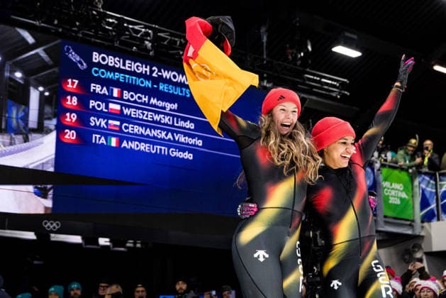 CORTINA, ITALY - FEBRUARY 21: Laura Nolte Deborah Levi (Germany) cheer during the Bobsleigh 2-woman Heat 3 and 4 at the Milano Cortina 2026 Olympics at Cortina Sliding Centre on day 15 of the Milano Cortina 2026 Olympics on February 21, 2026 in Cortina, Italy. Editorial use only. Italy Copyright: xSteffiexWunderlx