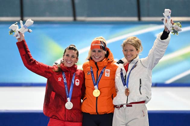 Ivanie Blondin (CAN), Marijke Groenewoud (NED), Mia Manganello (USA), the podium, Speed skating, Eisschnelllauf Women Mass Start at the Milano Speed Skating Stadium during the Milano Cortina 2026 Olympic Winter games, Winterspiele,Spiele, Summer games 21 February 2026, Milan, Italy. Noxthirdxpartyxsales  aflo_320801152