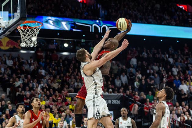 GER, BMW Top Four, Basketball BBL Pokal, Halbfinale, FC Bayern München Basketball - BMA365 Bamberg Baskets. 21.02.2026, SAP Garden, München, GER, BMW Top Four, Basketball BBL Pokal, Halbfinale, FC Bayern München Basketball - BMA365 Bamberg Baskets. Isiaha Mike (FC Bayern München Basketball 22) Foto Alexander Trienitz München SAP Garden Bayern Deutschland