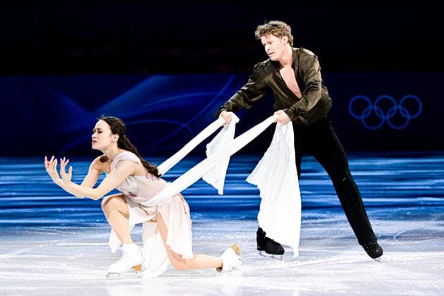 Madison CHOCK & Evan BATES (USA), during Exhibition Gala, at the Olympic Winter games, Winterspiele,Spiele, Summer games Milano Cortina 2026, at Milano Ice Skating Arena, on February 21, 2026 in Milan, Italy. Noxthirdxpartyxsales  aflo_320811651