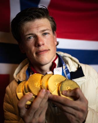 260221 Johannes Hosflot Klaebo of Norway poses for a portrait with his six Olympic gold medals after winning all cross-country skiing disciplines during day 15 of the 2026 Winter Olympics, on February 21, 2026, in Val di Fiemme. Photo: Maxim ThorÃ BILDBYRAN kod MT MT1002 skidor cross-country skiing langrenn Olympic Games, Olympische Spiele, Olympia, OS olympics winter olympics os ol olympiska spel vinter-os olympiske leker milano cortina 2026 milan cortina 2026 milano cortina 2026 olympic games milano cortina 2026 winter olympic games milano cortina-os milano cortina-ol vinter-ol 16 bbeng norge porträtt guld gold *** 260221 Johannes Hosflot Klaebo of Norway poses for a portrait with his six Olympic gold medals after winning all cross country skiing disciplines during day 15 of the 2026 Winter Olympics, on February 21, 2026, in Val di Fiemme Photo Maxim ThorÃ BILDBYRAN code MT MT1002 skiing cross country skiing cross country olympic games olympics winter olympics os ol olympic games winter os olympic games milano cortina 2026 milan cortina 2026 milano cortina 2026 olympic games milano cortina 2026 winter olympic games milano cortina os milano cortina ol winter ol 16 bbeng norway portrait gold gold  Copyright: MAXIMxTHORE BB260221MT182