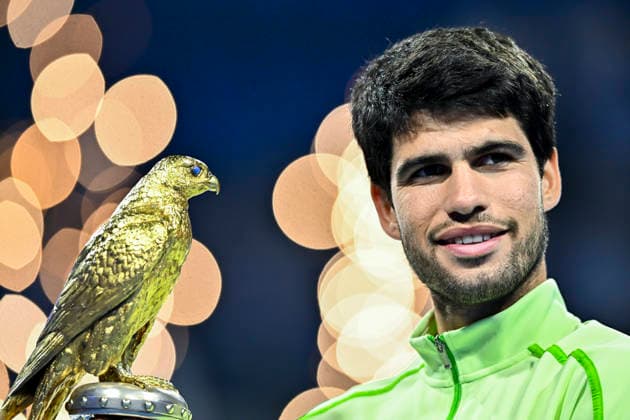 ATP, Tennis Herren Qatar Exxonmobil Open-final Carlos Alcaraz of Spain celebrates with the trophy after winning the menÕs singles final against Arthur Fils of France at the ATP Qatar ExxonMobil Open 2026 at the Khalifa International Tennis Complex in Doha, Qatar, on February 21, 2026. DOHA Qatar Copyright: xNOUSHADx