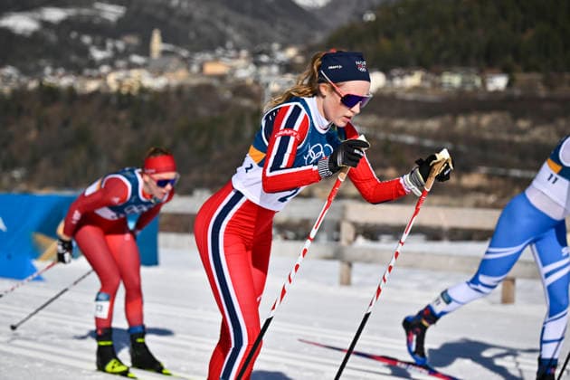 VAL DI FIEMME, ITALIEN 20260222 Karoline Simpson-Larsen, Norge, i femmilen för damer pa Tesero längdskidstadion under vinter-OS i Val di Fiemme, Italien. *** Bilden ingar i SPORTPAKET. För övriga BETALBILD *** VAL DI FIEMME ITALIEN x10430x *** VAL DI FIEMME, ITALY 20260222 Karoline Simpson Larsen, Norway, in the womens five-mile race at Tesero cross-country stadium during the Winter Olympics in Val di Fiemme, Italy Picture in SPORT PACKAGE For others PAY PICTURE VAL DI FIEMME ITALY x10430x  Copyright: xChristinexOlsson TTx OS 2026 SKIDOR FEMMILEN DAMER