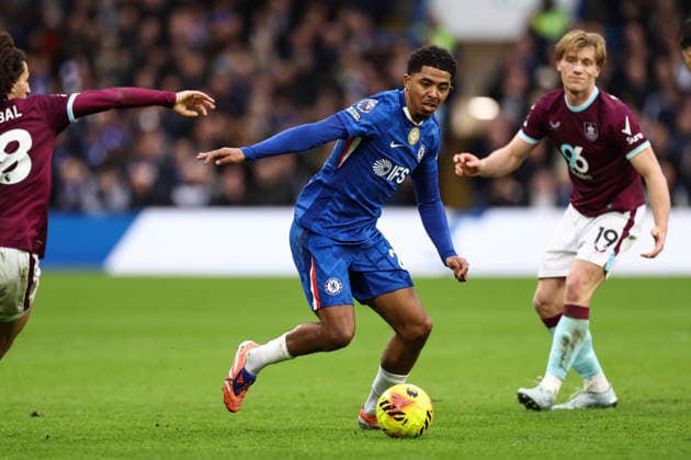 Chelsea v Burnley 21 February 2026, London - Premier League Football - Chelsea v Burnley - Wesley Fofana of Chelsea - Photo: Jacques Feeney Offside. London UK Copyright: xJacquesxFeeneyx xOffsidexOffside
