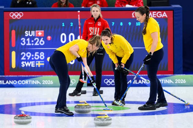 260222 Sara McManus, Anna Hasselborg and Agnes Knochenhauer of Sweden competes in a women s gold medal curling match between Switzerland and Sweden during day 16 of the 2026 Winter Olympics on February 22, 2026 in Cortina. Photo: Jon Olav Nesvold BILDBYRAN COP 217 JE0130 curling Olympic Games, Olympische Spiele, Olympia, OS olympics winter olympics os ol olympiska spel vinter-os olympiske leker milano cortina 2026 milan cortina 2026 milano cortina 2026 olympic games milano cortina 2026 winter olympic games milano cortina-os milano cortina-ol vinter-ol 16 bbeng schweiz sveits sweden sverige dam *** 260222 Sara McManus, Anna Hasselborg and Agnes Knochenhauer of Sweden competes in a women s gold medal curling match between Switzerland and Sweden during day 16 of the 2026 Winter Olympics on February 22, 2026 in Cortina Photo Jon Olav Nesvold BILDBYRAN COP 217 JE0130 curling olympic games olympics winter olympics os ol olympiska spel vinter os olympiske leker milano cortina 2026 milan cortina 2026 milano cortina 2026 olympic games milano cortina 2026 winter olympic games milano cortina os milano cortina ol olympiska spel vinter ol 16 bbeng schweiz sveits sweden sverige dam  Copyright: JONxOLAVxNESVOLD BB260222JE022