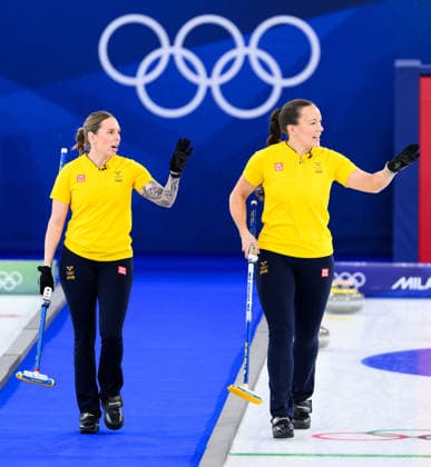 260222 Sofia Scharback and Agnes Knochenhauer of Sweden competes in a women s gold medal curling match between Switzerland and Sweden during day 16 of the 2026 Winter Olympics on February 22, 2026 in Cortina. Photo: Jon Olav Nesvold BILDBYRAN COP 217 JE0130 curling Olympic Games, Olympische Spiele, Olympia, OS olympics winter olympics os ol olympiska spel vinter-os olympiske leker milano cortina 2026 milan cortina 2026 milano cortina 2026 olympic games milano cortina 2026 winter olympic games milano cortina-os milano cortina-ol vinter-ol 16 bbeng schweiz sveits sweden sverige dam *** 260222 Sofia Scharback and Agnes Knochenhauer of Sweden competes in a women s gold medal curling match between Switzerland and Sweden during day 16 of the 2026 Winter Olympics on February 22, 2026 in Cortina Photo Jon Olav Nesvold BILDBYRAN COP 217 JE0130 curling olympic games olympics winter olympics os ol olympiska spel vinter os olympiske leker milano cortina 2026 milan cortina 2026 milano cortina 2026 olympic games milano cortina 2026 winter olympic games milano cortina os milano cortina ol vinter ol 16 bbeng schweiz sveits sweden sverige dam  Copyright: JONxOLAVxNESVOLD BB260222JE024
