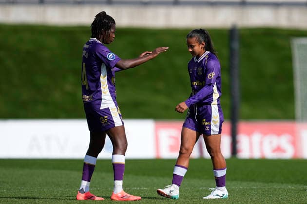 February 22, 2026, Valdebebas, Madrid, Spain: Yerliane Glamar Moreno Hernandez of Costa Adeje Tenerife see the red card during the Spanish Women League, Liga F, football match played between Real Madrid and CD Costa Adeje Tenerife at Alfredo Di Stefano stadium on February 22, 2026, in Valdebebas, Madrid, Spain. Valdebebas Spain - ZUMAa181 20260222_zaa_a181_047 Copyright: xOscarxJ.xBarrosox