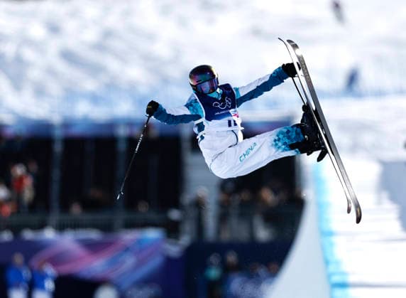 (260222) -- LIVIGNO, Feb. 22, 2026 -- Liu Yishan of China competes during run 2 of the freestyle skiing women s freeski halfpipe final at the Milan-Cortina 2026 Olympic Winter games, Winterspiele,Spiele, Summer games in Livigno, Italy, Feb. 22, 2026. ) (MICO2026)ITALY-LIVIGNO-OLYMPIC WINTER GAMES-FREESTYLE SKIING-WOMEN S FREESKI HALFPIPE-FINAL WangxPeng 
