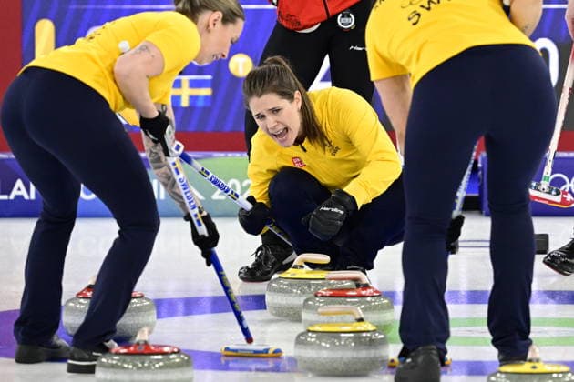 CORTINA, ITALY 20260222 Agnes Knochenhauer, Sara McManus of team Hasselborg during the women s final match between Switzerland and Sweden in the Olympic curling in Cortina. *** The image is included in the SPORTS PACKAGE. For others PAYMENT IMAGE *** CORTINA ITALY x10030x *** CORTINA, ITALY 20260222 Agnes Knochenhauer, Sara McManus of team Hasselborg during the women s final match between Switzerland and Sweden in the Olympic curling in Cortina The image is included in the SPORTS PACKAGE For others PAYMENT IMAGE CORTINA ITALY x10030x  Copyright: xJonasxEkströmer TTx OLYMPICS 2026 CURLING WOMEN FINAL SWITZERLAND-SWEDER