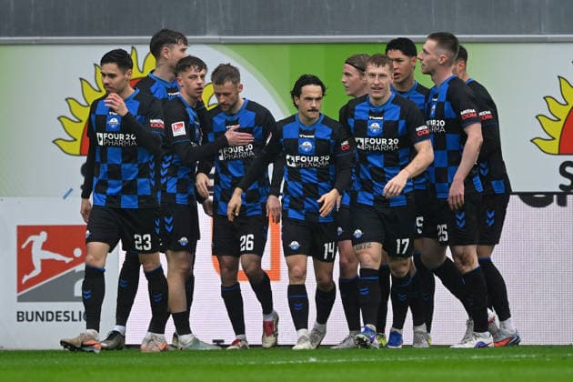 Paderborn, Home Deluxe Arena, 22.02.26, GER, Herren, 2.Bundesliga, Saison 2025-2026, SC Paderborn 07 - Hertha BSC Berlin Bild: Sebastian KLAAS (Paderborn) jubelt nach seinem Tor zum 1:0 DFL regulations prohibit any use of photographs as image sequences and or quasi-video. NRW Deutschland