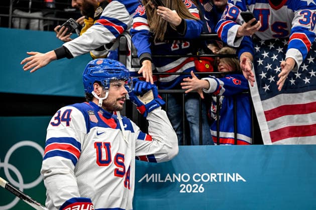 MILAN, ITALY - FEBRUARY 22: Auston Matthews of United States takes the ice for warmups during the Ice hockey, Eishockey Men™s Gold Medal Game match between Canada and USA on day sixteen of the Milano Cortina 2026 Winter Olympic Games, Olympische Spiele, Olympia, OS at Milano Santagiulia Ice Hockey Arena on February 22, 2026 in Milan, Italy. Milan Milano Santagiulia Ice Hockey Arena Italy *** MILAN, ITALY FEBRUARY 22 Auston Matthews of United States takes the ice for warmups during the Ice Hockey Men™s Gold Medal Game match between Canada and USA on day sixteen of the Milano Cortina 2026 Winter Olympic games at Milano Santagiulia Ice Hockey Arena on February 22, 2026 in Milan, Italy Milan Milano Santagiulia Ice Hockey Arena Italy Copyright: xJustPictures.ch EurasiaxSportxImagesx jp-en-EuSpIm-AB-AAB_013322022026