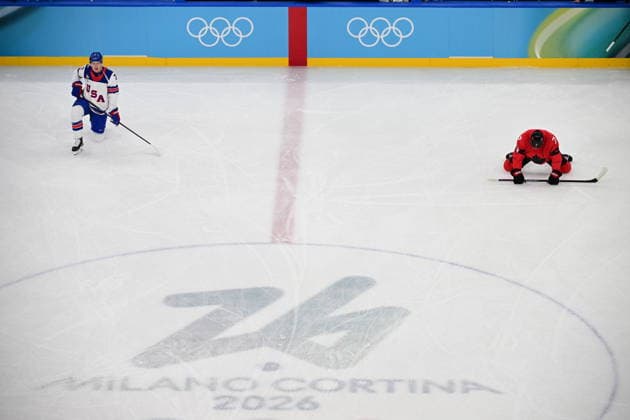 XXV Winter Olympic Games, Olympische Spiele, Olympia, OS in Milan, Italy, on February 22, 2026. Men s Ice hockey, Eishockey final, Canada vs USA. From left: Brady Tkachuk (USA) and Devon Toews (CAN) during warm-up. (CTKxPhoto MichalxKamaryt) CTKPhotoP2026022203358  CTKPhotoP2026022203358