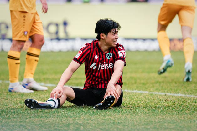 2. Bundesliga: Hannover 96 vs. Dynamo Dresden, 22.02.2026 Daisuke Yokota (Hannover 96, 18) enttäuscht nach vergebener Chance; Fußball, 2. Bundesliga, 23. Spieltag: Hannover 96 vs. Dynamo Dresden am 22.02.2026 in der Heinz von Heiden Arena, Hannover DFL REGULATIONS PROHIBIT ANY USE OF PHOTOGRAPHS AS IMAGE SEQUENCES AND OR QUASI-VIDEO.