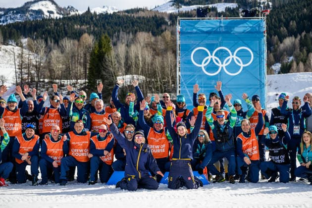 260222 Emma Ribom of Sweden and Ebba Andersson of Sweden with volunteers after the women s 50km classic technique cross-country skiing race during day 16 of the 2026 Winter Olympics on February 22, 2026 in Val di Fiemme. Photo: Maxim Thore BILDBYRAN kod MT MT1003 skidor cross-country skiing langrenn Olympic Games, Olympische Spiele, Olympia, OS olympics winter olympics os ol olympiska spel vinter-os olympiske leker milano cortina 2026 milan cortina 2026 milano cortina 2026 olympic games milano cortina 2026 winter olympic games milano cortina-os milano cortina-ol vinter-ol 16 bbeng sweden sverige *** 260222 Emma Ribom of Sweden and Ebba Andersson of Sweden with volunteers after the women s 50km classic technique cross country skiing race during day 16 of the 2026 Winter Olympics on February 22, 2026 in Val di Fiemme Photo Maxim Thore BILDBYRAN kod MT MT1003 skidor cross country skiing langrenn olympic games olympics winter olympics os ol olympiska spel vinter os olympiske leker milano cortina 2026 milan cortina 2026 milano cortina 2026 olympic games milano cortina 2026 winter olympic games milano cortina os milano cortina ol vinter ol 16 bbeng sweden sverige  Copyright: MAXIMxTHORE BB260222MT151
