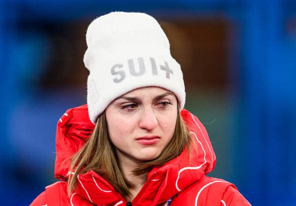 260222 Team Switzerland cries on the podium after second place after losing in a women s gold medal curling match between Switzerland and Sweden during day 16 of the 2026 Winter Olympics on February 22, 2026 in Cortina. Photo: Jon Olav Nesvold BILDBYRAN COP 217 JE0130 curling Olympic Games, Olympische Spiele, Olympia, OS olympics winter olympics os ol olympiska spel vinter-os olympiske leker milano cortina 2026 milan cortina 2026 milano cortina 2026 olympic games milano cortina 2026 winter olympic games milano cortina-os milano cortina-ol vinter-ol 16 bbeng schweiz sveits sweden sverige dam depp *** 260222 Team Switzerland cries on the podium after second place after losing in a women s gold medal curling match between Switzerland and Sweden during day 16 of the 2026 Winter Olympics on February 22, 2026 in Cortina Photo Jon Olav Nesvold BILDBYRAN COP 217 JE0130 curling olympic games olympics winter olympics os ol olympiska spel vinter os olympiske leker milano cortina 2026 milan cortina 2026 milano cortina 2026 olympic games milano cortina 2026 winter olympic games milano cortina os milano cortina ol vinter ol 16 bbeng schweiz sveits sweden sverige dam depp  Copyright: JONxOLAVxNESVOLD BB260222JE096