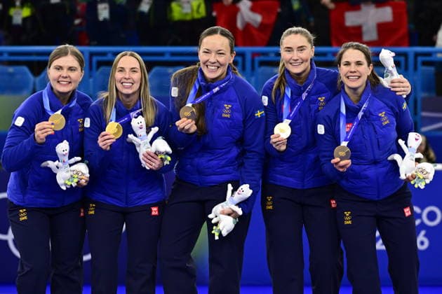 CORTINA, ITALY 20260222 Team Hasselborg celebrates the victory and the gold after the women s final match between Switzerland and Sweden in the Olympic curling in Cortina. *** The image is included in the SPORTS PACKAGE. For others PAYMENT IMAGE *** CORTINA ITALY x10030x *** CORTINA, ITALY 20260222 Team Hasselborg celebrates the victory and the gold after the women s final match between Switzerland and Sweden in the Olympic curling in Cortina The image is included in the SPORTS PACKAGE For others PAYMENT IMAGE CORTINA ITALY x10030x  Copyright: xJonasxEkströmer TTx OLYMPICS 2026 CURLING WOMEN FINAL SWITZERLAND-SWEDER