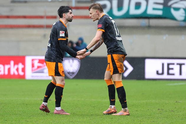 22.02.2026, xrekx, Fussball 2.Bundesliga, Preußen Münster - 1.FC Kaiserslautern v.l. Torjubel nach dem Tor zum celebrating the goal celebrate 1:3 durch Norman Bassette (1.FC Kaiserslautern) Semih Sahin (1.FC Kaiserslautern) (DFL DFB REGULATIONS PROHIBIT ANY USE OF PHOTOGRAPHS as IMAGE SEQUENCES and or QUASI-VIDEO) Münster