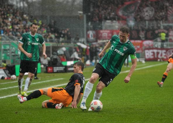 Deutschland: 2.Bundesliga 2025 2026, SC Preußen Münster vs 1.FC Kaiserslautern, Sonntag 22.02.2026 LVM-Preußenstadion (Münster, Nordrhein-Westfalen, Deutschland) Paul Jaeckel (SC Preußen Münster, 3)