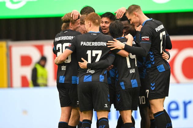 Paderborn, Home Deluxe Arena, 22.02.26, GER, Herren, 2.Bundesliga, Saison 2025-2026, SC Paderborn 07 - Hertha BSC Berlin Bild: Raphael OBERMAIR (Paderborn) jubelt nach seinem Tor zum 5:1 DFL regulations prohibit any use of photographs as image sequences and or quasi-video. NRW Deutschland