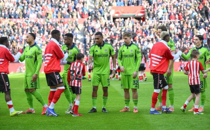 Fulham players shakes hands with Sunderland players Sunderland v Fulham, Premier League, Football, Stadium of Light, Sunderland, UK - 22 Feb 2026Sunderland Stadium of Light United Kingdom EDITORIAL USE ONLY No use with unauthorised audio, video, data, fixture lists, club league logos or live services. Online in-match use limited to 120 images, no video emulation. No use in betting, games or single club league player publications. Copyright: xRichardxLee Shutterstockx 16681560aq