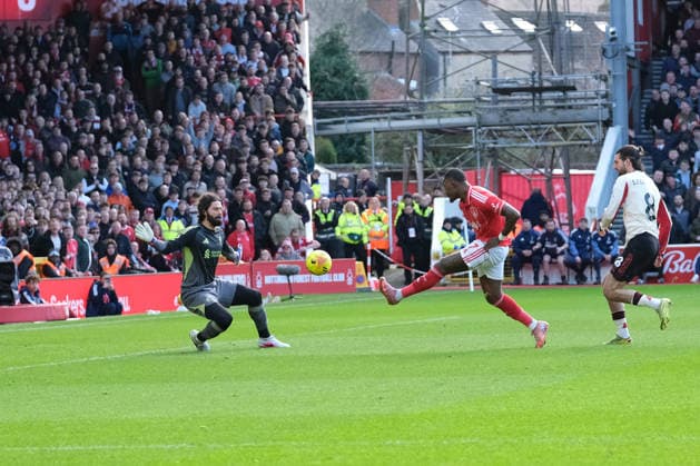 Callum Hudson Odoi of Nottingham Forest shoots at goal during the Premier league football match between Nottingham Forest and Liverpool FC at the City Ground in Nottingham. Copyright: xPaulxBonser SportsxPressxPhotox Sportspressphoto_SPR96211