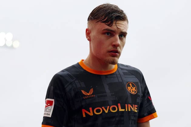 22.02.2026, xrekx, Fussball 2.Bundesliga, Preußen Münster - 1.FC Kaiserslautern v.l. Auswechslung Norman Bassette (1.FC Kaiserslautern) (DFL DFB REGULATIONS PROHIBIT ANY USE OF PHOTOGRAPHS as IMAGE SEQUENCES and or QUASI-VIDEO) Münster