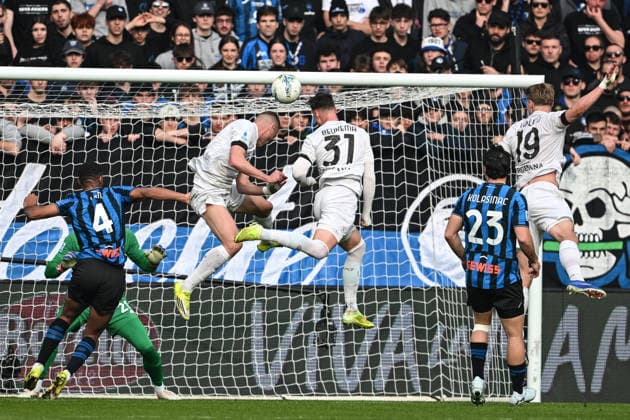 Cm Bergamo 22 02 2026 - campionato di calcio serie A Atalanta-Napoli foto Cristiano Mazzi Image nella foto: gol Sam Beukema 