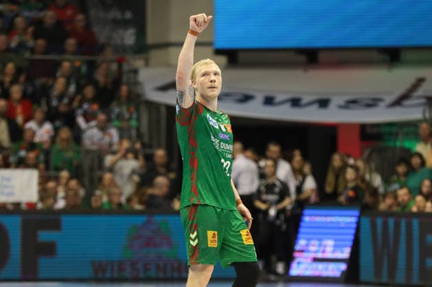 22.02.2026, xgox, Handball - Daikin HBL SC Magdeburg - GWD Minden emspor, v.l. Magnus Saugstrup (Magdeburg, 23) Jubel, Torjubel, jubelt ueber das Tor, celebrate the goal, celebration Magdeburg